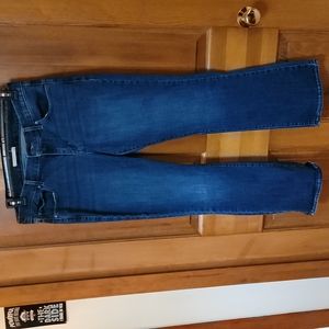 Levi's jeans 32